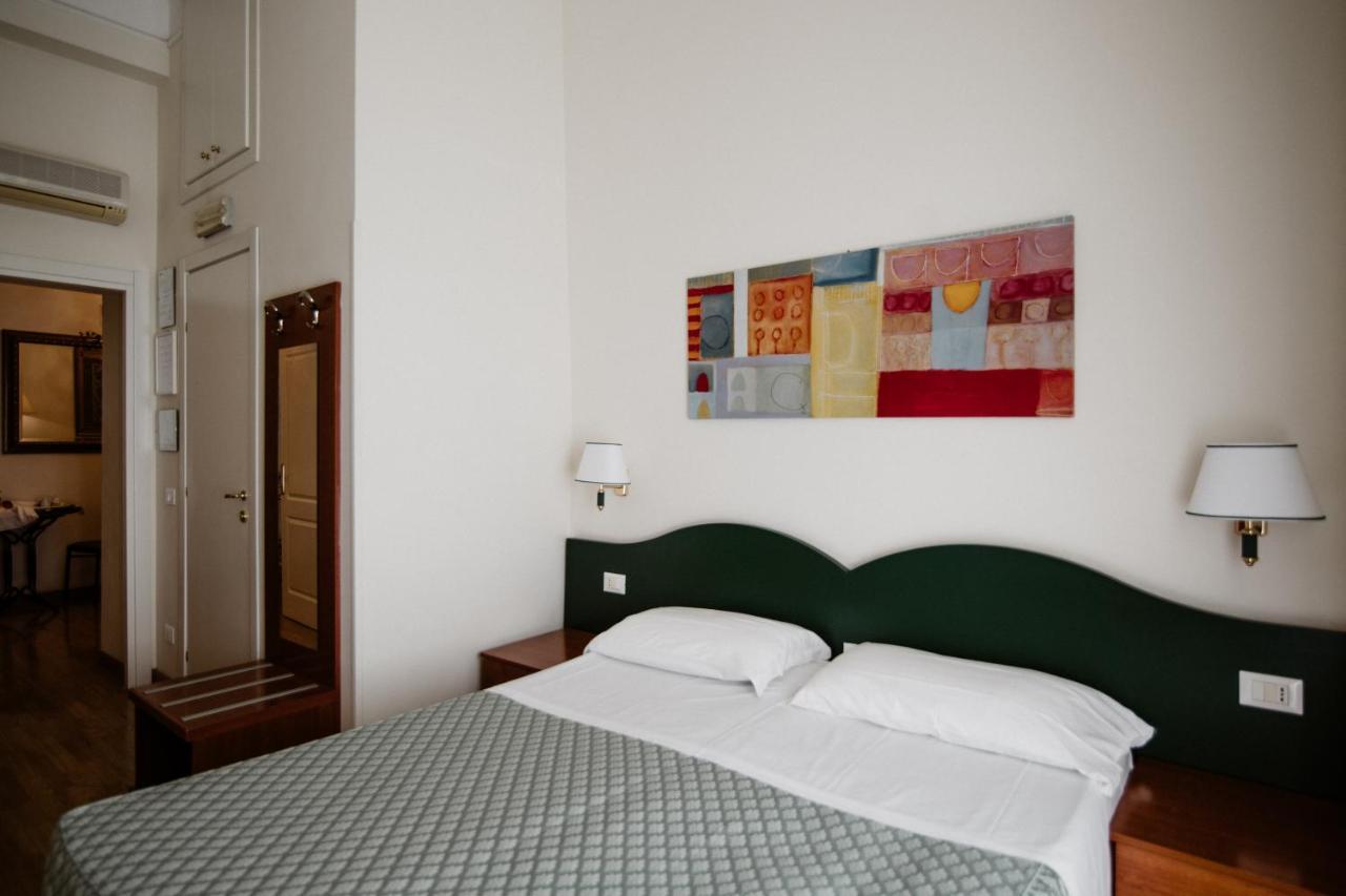 La Girandola Bed & Breakfast Rome Exterior photo