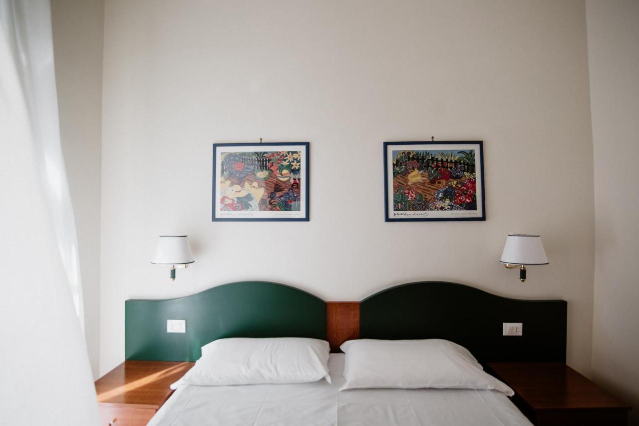 La Girandola Bed & Breakfast Rome Exterior photo